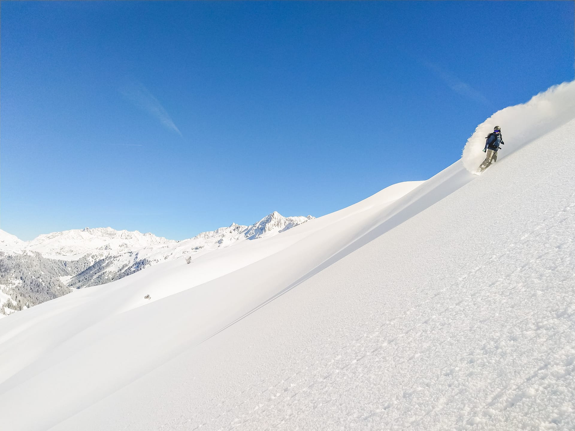 Mountain Network - Powder Roadtrip Alpen_1